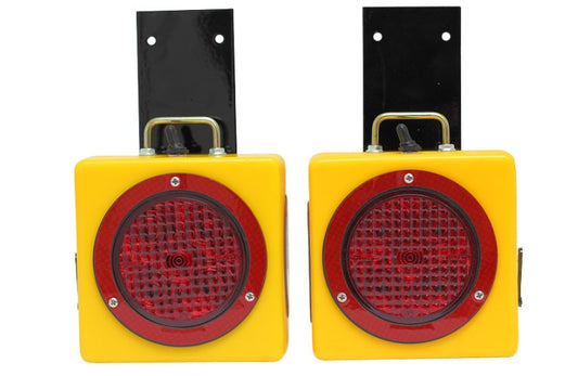 Pair of Wireless Signal Lights w/4" Round STT Light